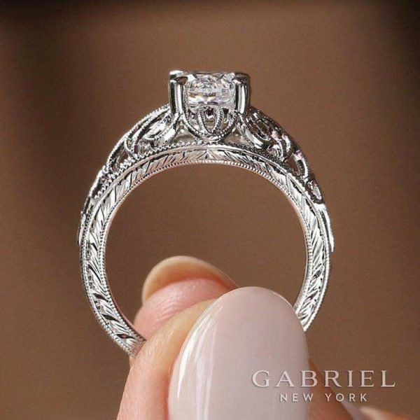Gabriel & Co. Kristen's Coin and Jewelry